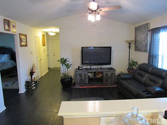 5th image of 1411 Glenbrittle Dr