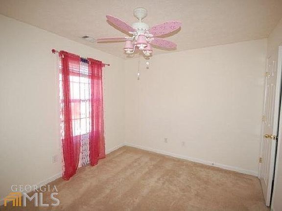 4th image of 475 Clairidge Ln