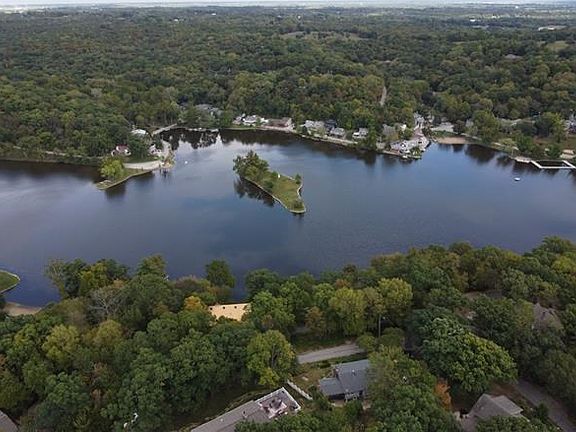 2nd image of 314 Lake Forest Dr