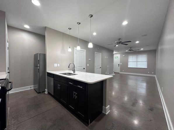 425 Sutherland View Way #417