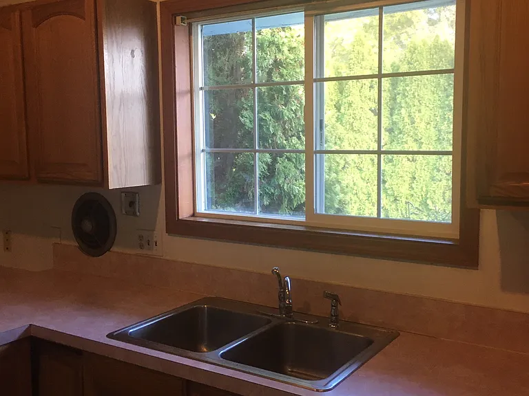 2 N Miller St — Photo 8
