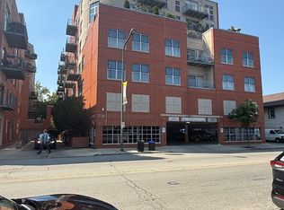 1236 Chicago Ave APT 601, Evanston, IL 60202