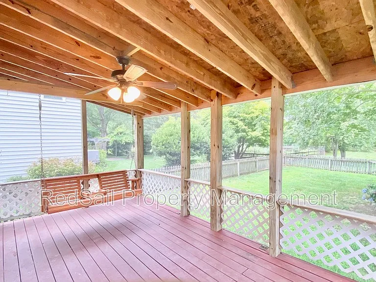 443 Sonora Dr — Photo 25