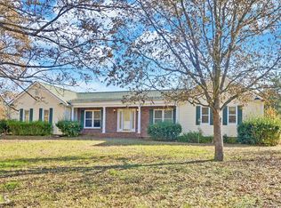 927 Sunset Rd, Canon, GA 30520