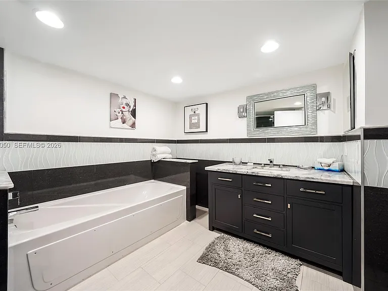 4020 Galt Ocean Dr #1406 — Photo 28
