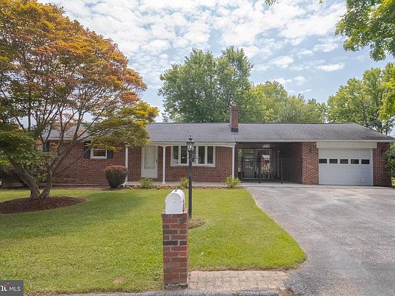 5th image of 9825 Richlyn Dr