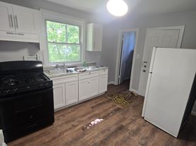 75 N 15th St