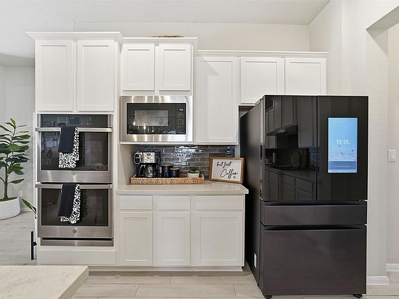 4th image of 6618 Nichols Lndg