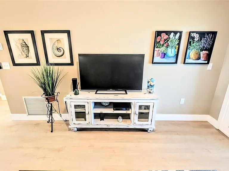 958 Sandpiper Cir #958 — Photo 12