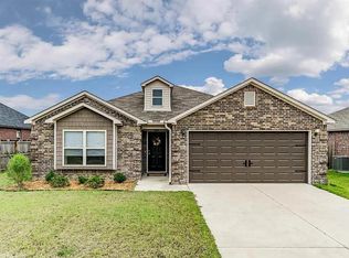 5716 Little Elm Ln, North Little Rock, AR 72117