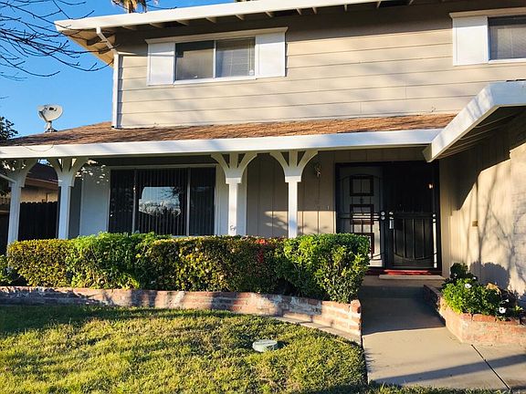 2nd image of 6211 Denslow Way