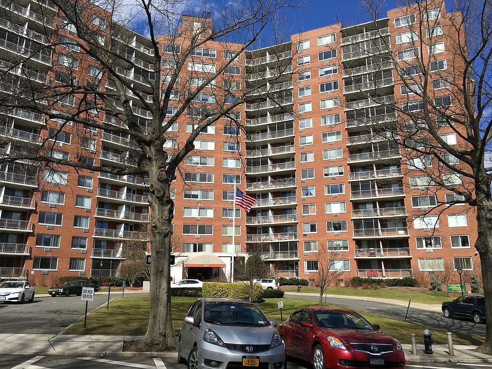1st image of 220-55  46 Ave