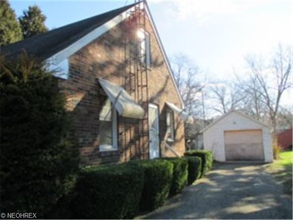 4th image of 74 E Margaret Ave SE