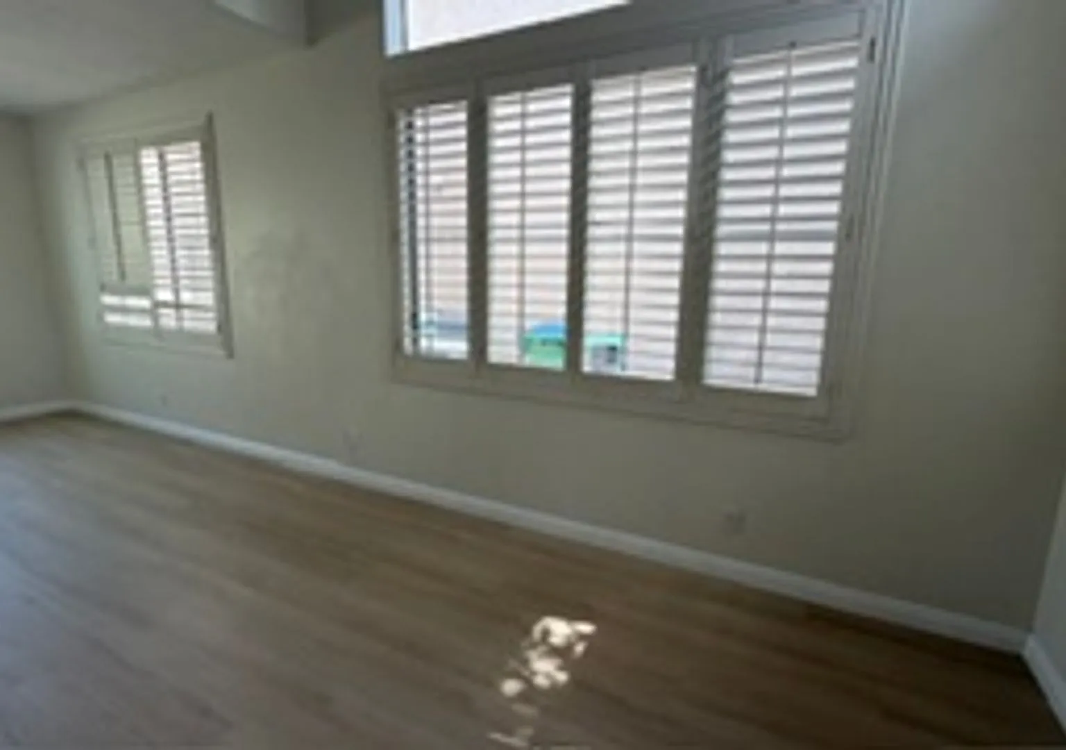 Beautiful Renovated 4-Bedroom Home in Westpark Irvine! — Photo 4