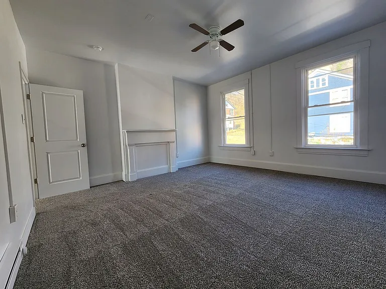 1571 Tremont St #B — Photo 10