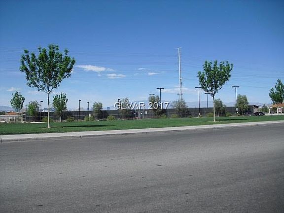 5th image of 2744 Summerchase Ln