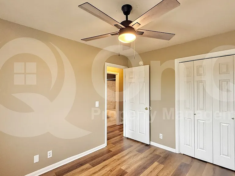 1512 Saint Leger St — Photo 14