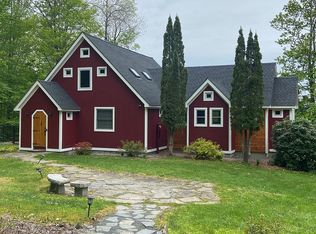 242 Butter Rd, Henniker, NH 03242