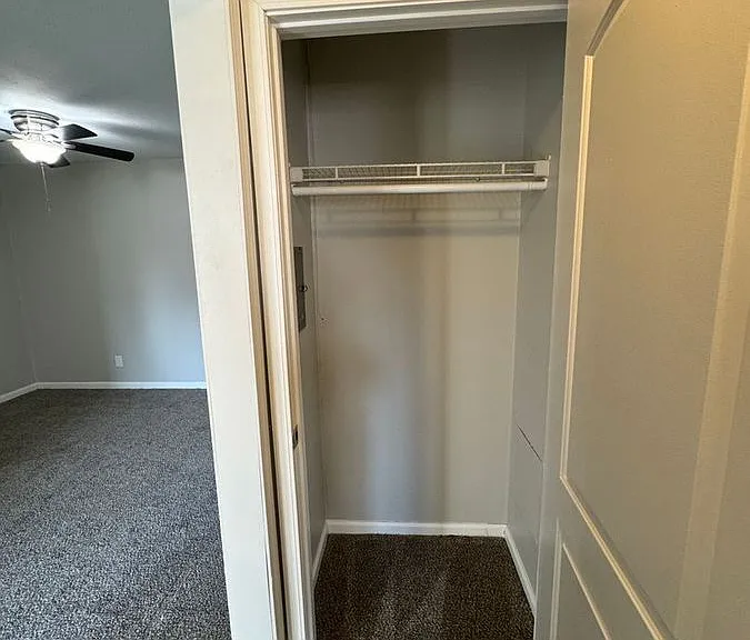126 S Franklin St #21 — Photo 8