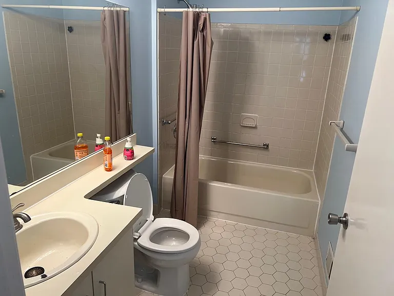 14 Pembrook Ave #14 — Photo 8