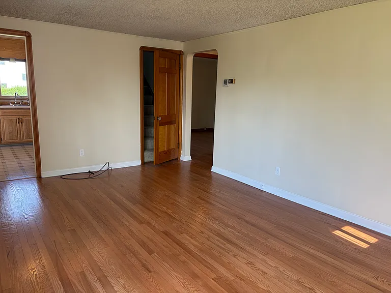 3208 Tuxedo Ave — Photo 9