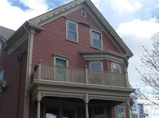 73 Holden St #3A, Providence, RI 02908