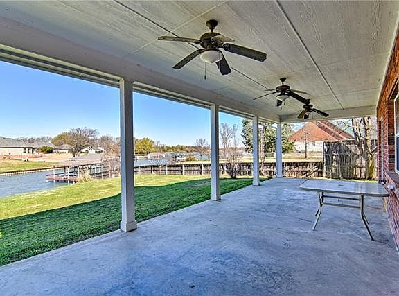 4th image of 107 SE County Road 3186