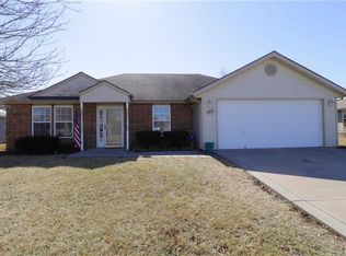 439 SW Laura Ln, Grain Valley, MO 64029
