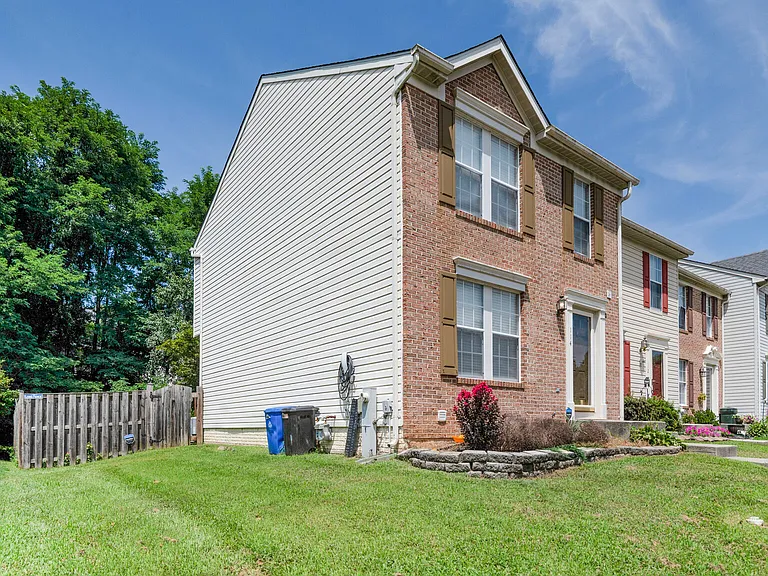 114 Paden Ct — Photo 25