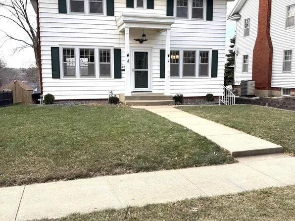 3215 Pierce St, Sioux City, IA 51104