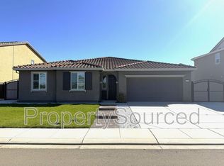 1978 Memorial Ln, Manteca, CA