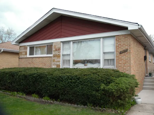 3843 Dempster St, Skokie, IL 60076