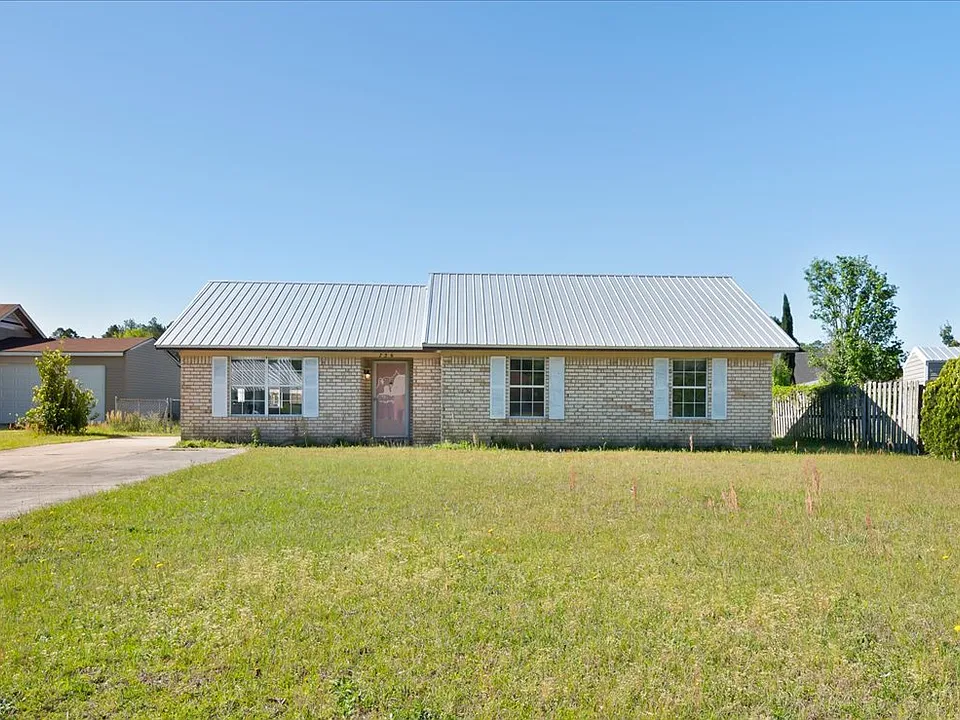 756 Melissa Dr