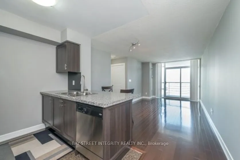 2 bed, $2,500 — Photo 1