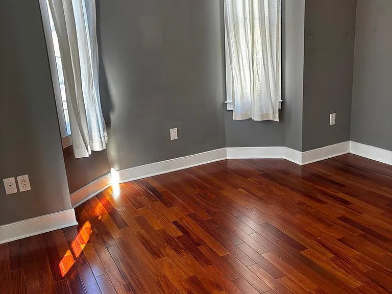 2031 Pine St #302 — Photo 12
