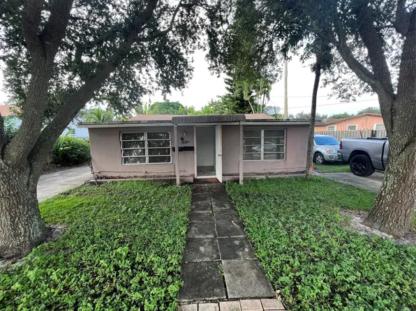 5827 Fillmore Street, Hollywood, FL 33021
