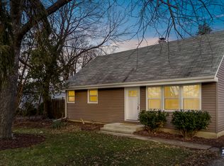 33091 N Sunset Ave, Grayslake, IL 60030