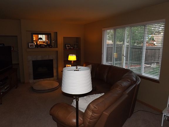3rd image of 8359 Chancellor Dr
