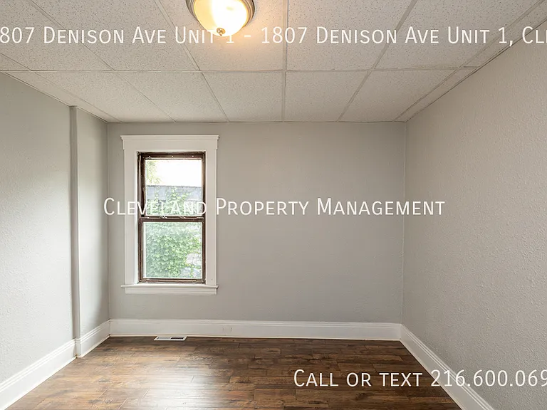 1807 Denison Ave #1 — Photo 11