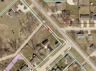 2346 C St SW, Cedar Rapids, IA 52404