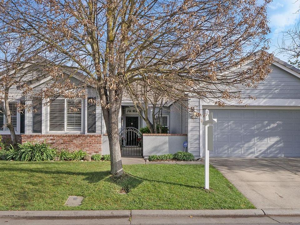 1st image of 4143 Pinehurst Cir