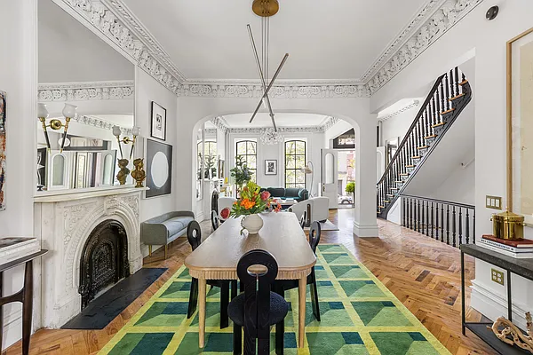 Sold by Compass | media 6