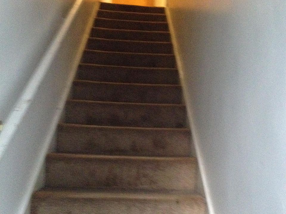 Entrance stairway to Apt #3 and Apt #4