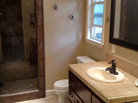 5th image of 3826 Coronado Cir