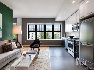 121 Parkside Ave, Brooklyn, NY 11226