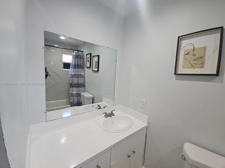 1560 W 46th St #244 — Photo 10