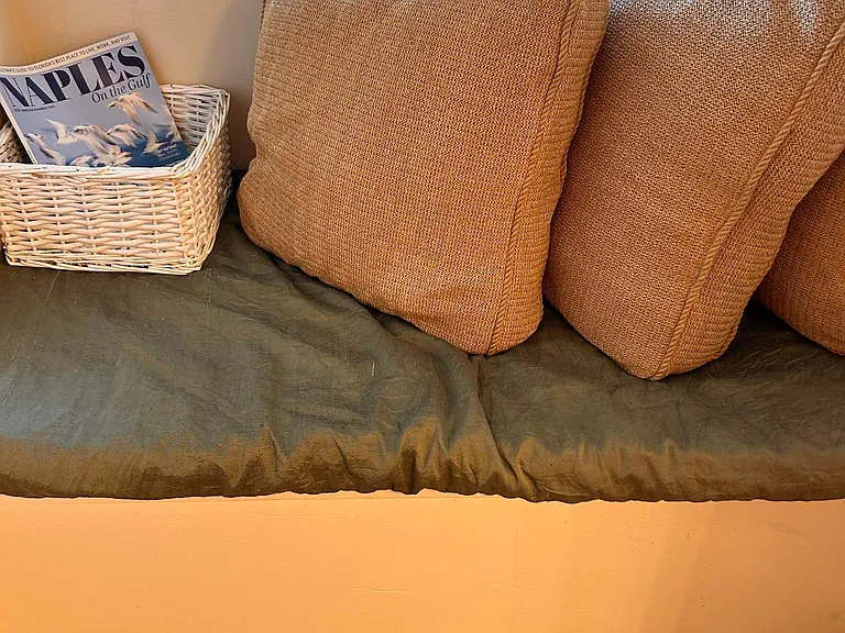 Window Seat 
(Carpet Removed)