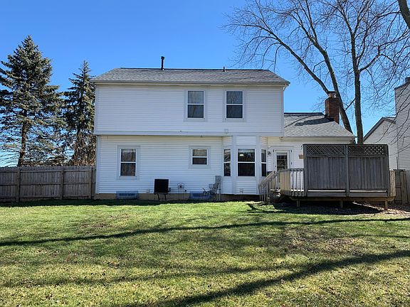 3rd image of 555 Ozem Gardner Way