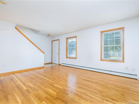 2nd image of 66 Thorniley St