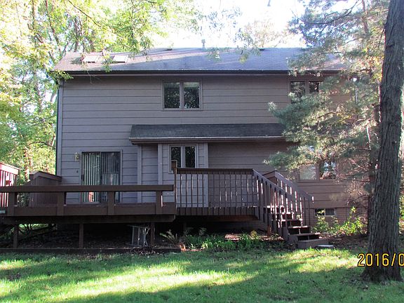 Pie-shape backyard looking s